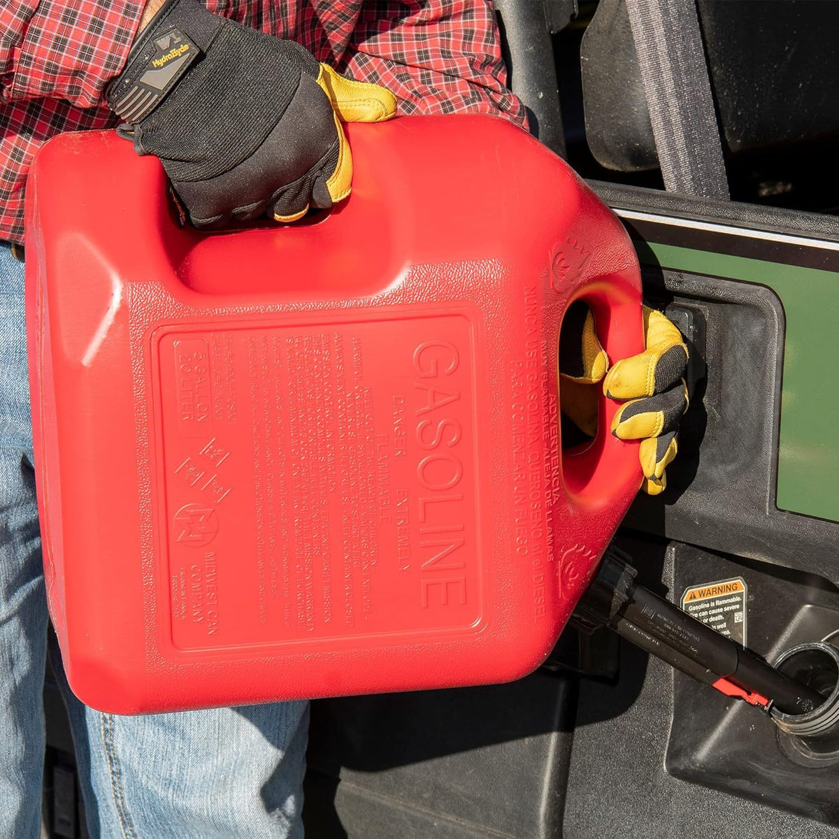 5 Gallon Gas Can Fuel Container with Spout 2 Pack Q613612